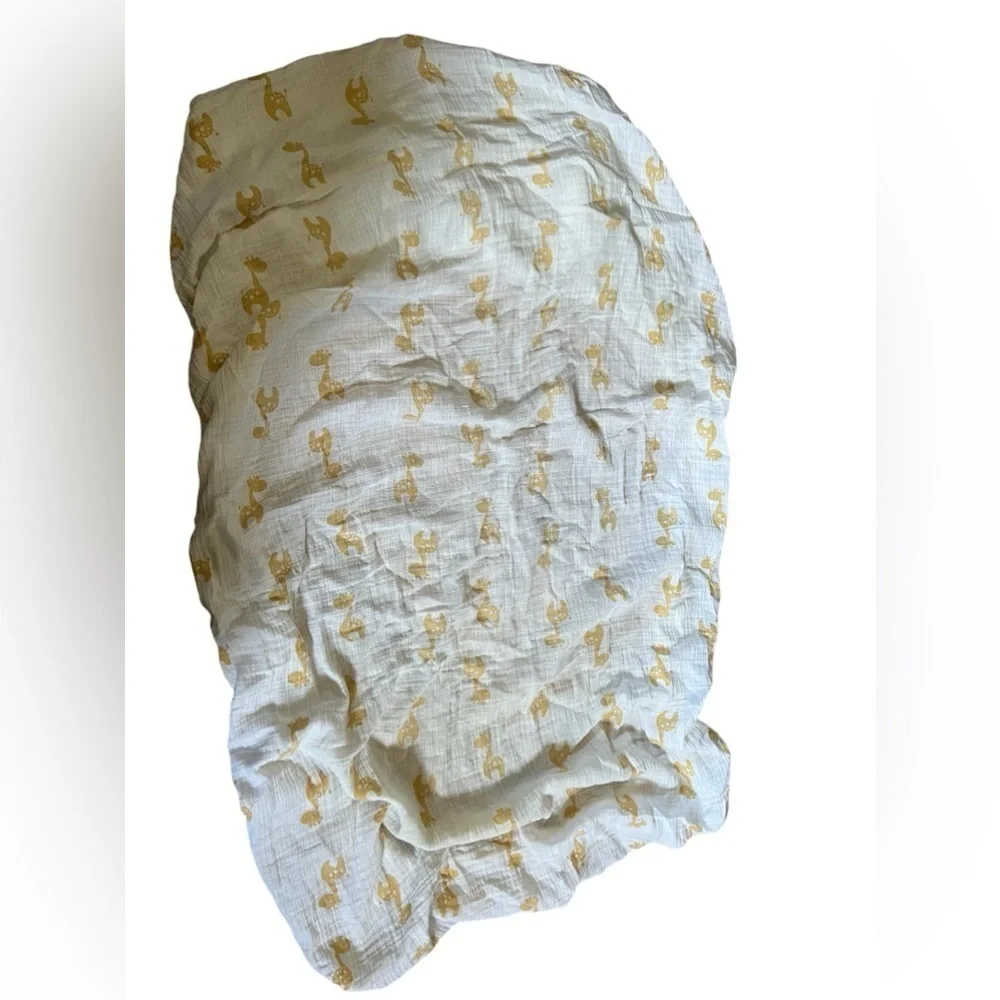 Aden & Anais giraffe print muslin fitted breathable cotton crib sheet‎